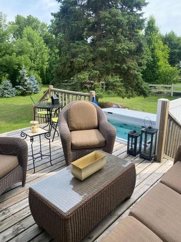 Centre Gate House Licence# 117-2023 Villa Niagara-on-the-Lake Luaran gambar
